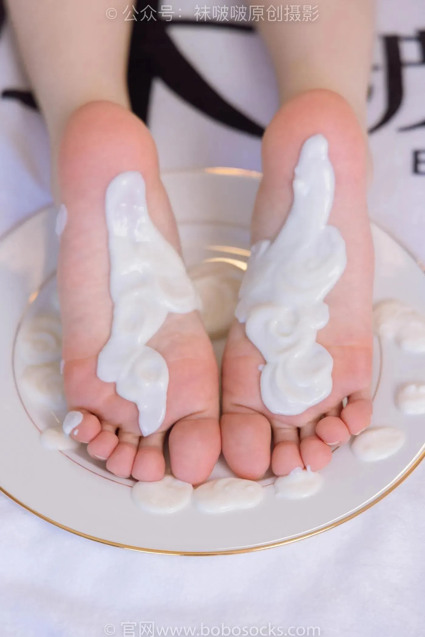 [BoBoSocks袜啵啵]NO.180 苏苏-高跟鞋、肉丝、裸足、踩酸奶剧情 [161P]插图5